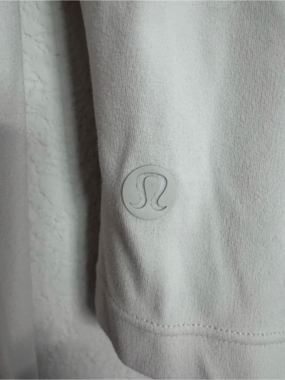 lululemon athletica euc whether